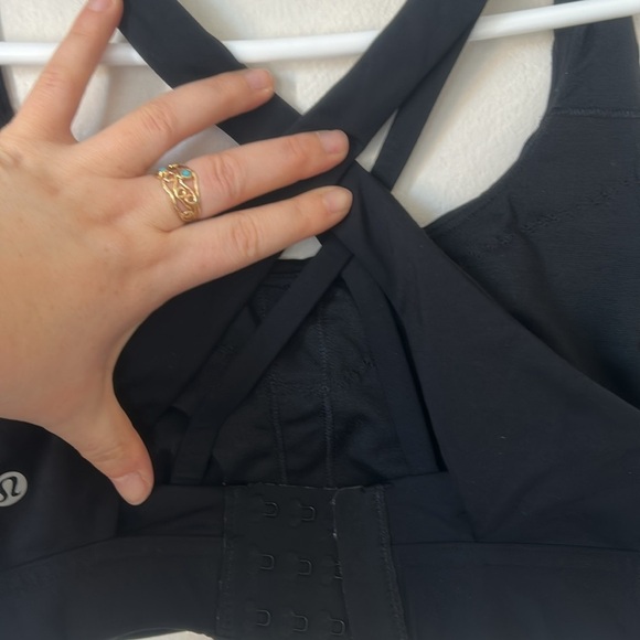 Lululemon Stash It All Bra Black size 6 C/D - Picture 5 of 9